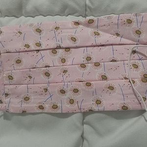 Mask & Lipbalm great for gifts.